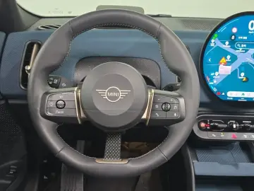 2025 Mini Countryman с пробегом 5 336 км