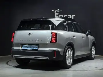 2025 Mini Countryman с пробегом 4 498 км
