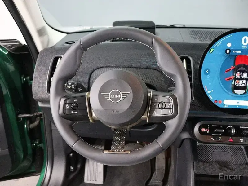 2025 Mini Countryman с пробегом 3 336 км