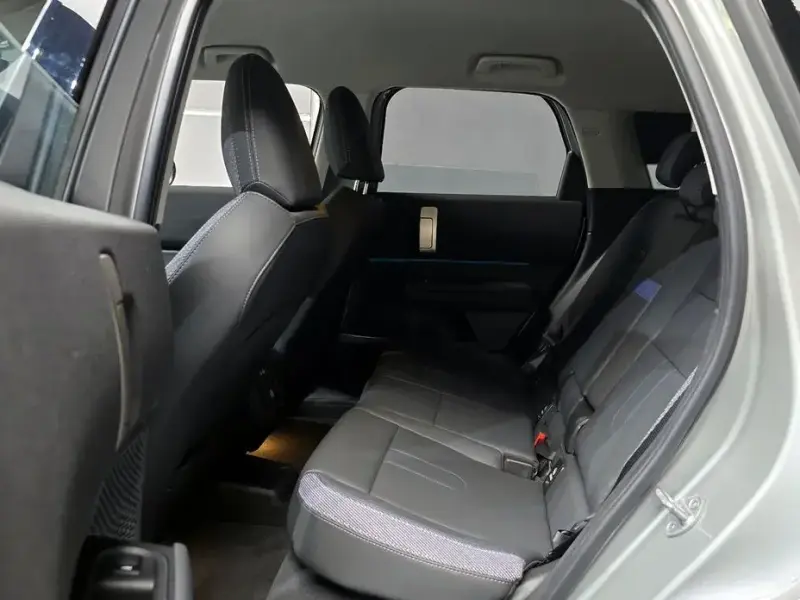 2025 Mini Countryman с пробегом 4 498 км