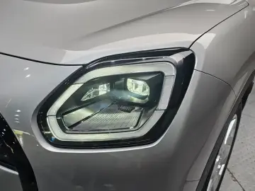 2025 Mini Countryman с пробегом 4 498 км