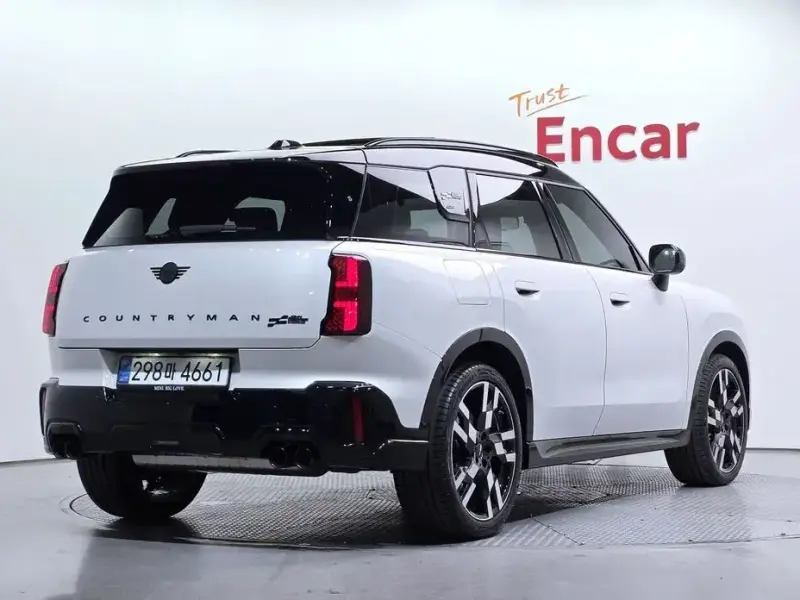 2025 Mini Countryman с пробегом 2 402 км