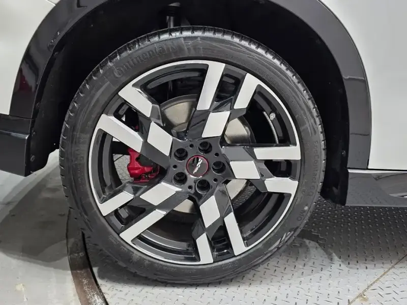 2025 Mini Countryman с пробегом 2 402 км