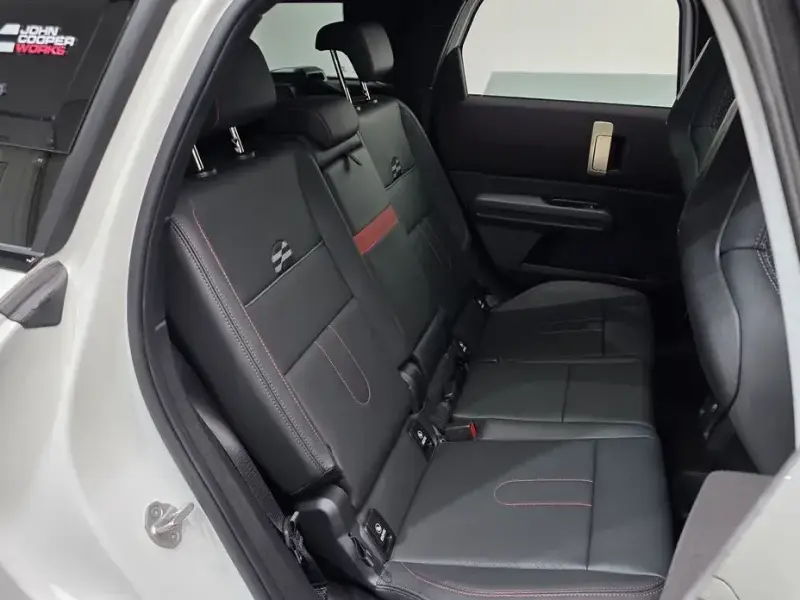 2025 Mini Countryman с пробегом 2 402 км