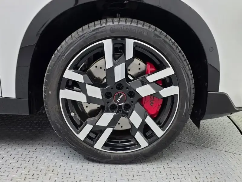 2025 Mini Countryman с пробегом 2 402 км