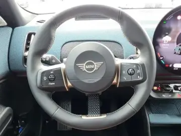 2024 Mini Countryman с пробегом 24 500 км