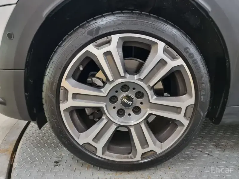 2024 Mini Countryman с пробегом 38 921 км