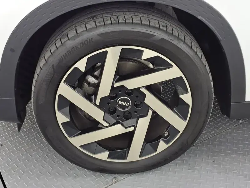 2024 Mini Countryman с пробегом 17 607 км