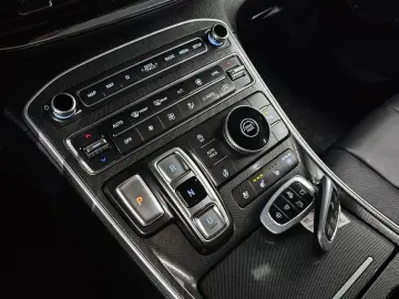 2022 Hyundai Santa Fe с пробегом 66 652 км