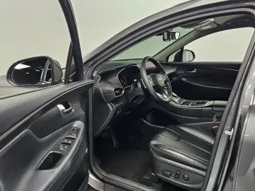 2020 Hyundai Santa Fe с пробегом 27 444 км