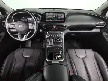 2022 Hyundai Santa Fe с пробегом 49 242 км