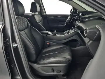 2022 Hyundai Santa Fe с пробегом 49 242 км