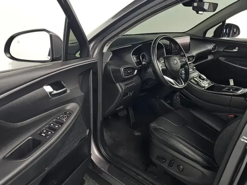 2022 Hyundai Santa Fe с пробегом 49 242 км