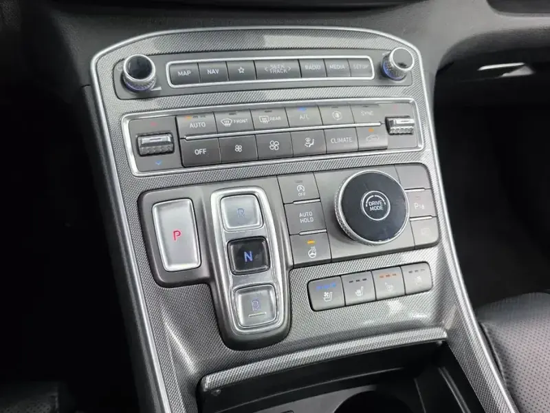 2021 Hyundai Santa Fe с пробегом 46 969 км