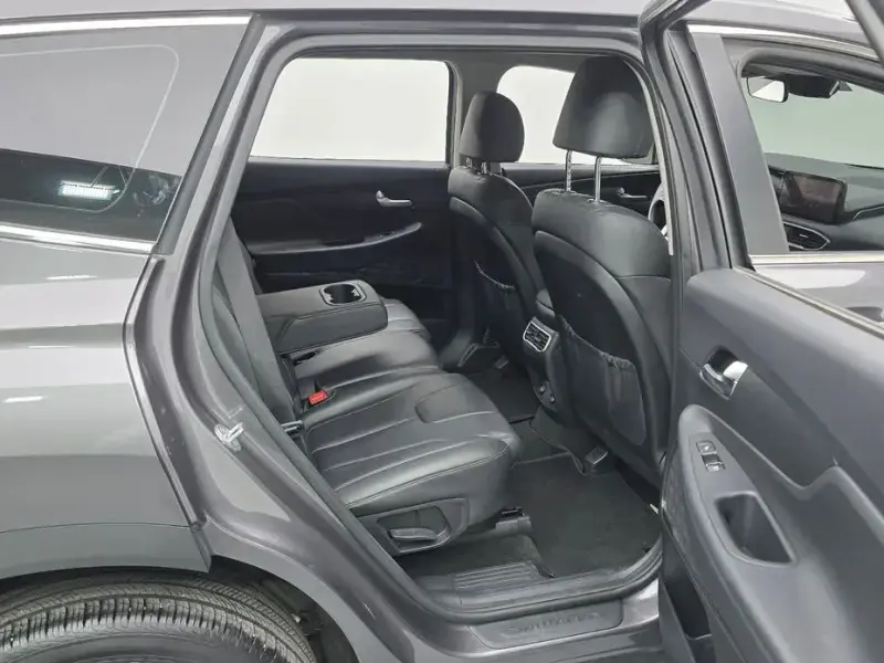 2021 Hyundai Santa Fe с пробегом 46 969 км