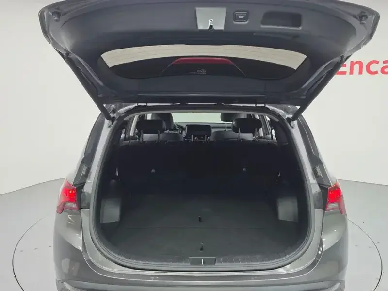 2021 Hyundai Santa Fe с пробегом 46 969 км