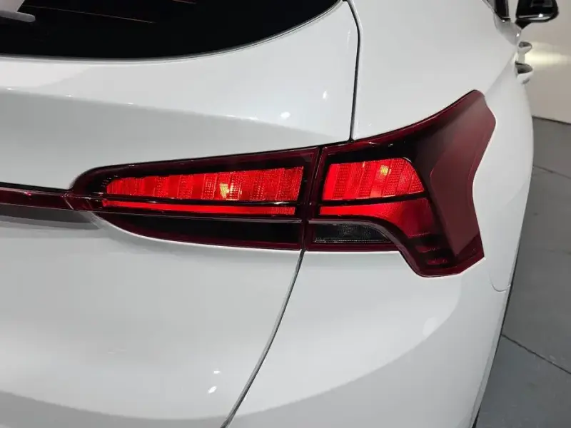 2022 Hyundai Santa Fe с пробегом 45 776 км