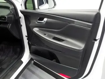 2021 Hyundai Santa Fe с пробегом 151 339 км