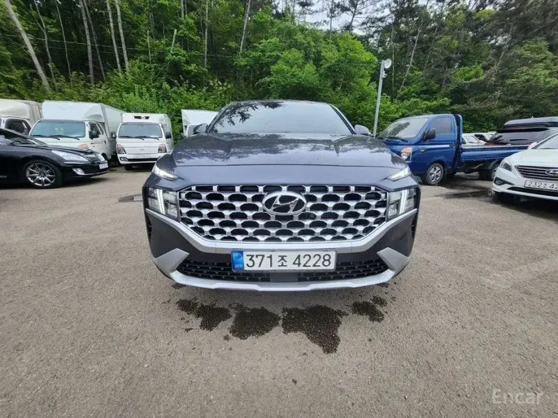 2021 Hyundai Santa Fe с пробегом 48 900 км