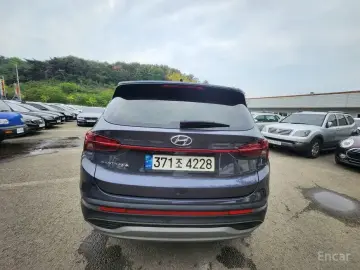 2021 Hyundai Santa Fe с пробегом 48 900 км