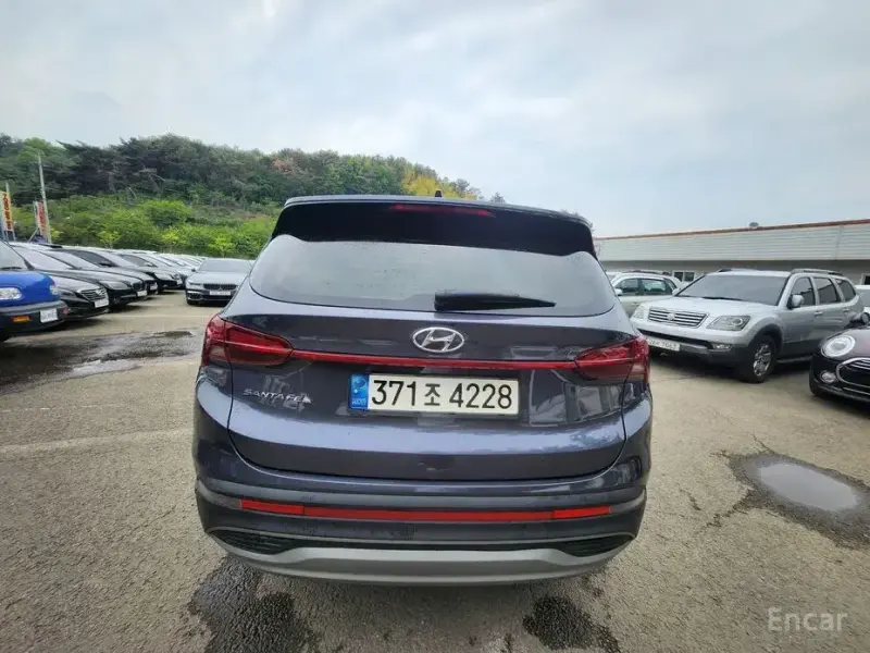 2021 Hyundai Santa Fe с пробегом 48 900 км