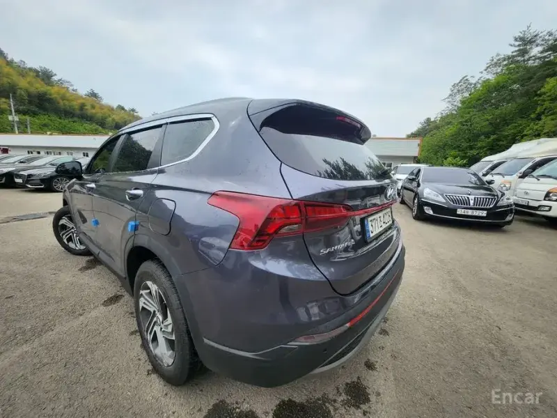 2021 Hyundai Santa Fe с пробегом 48 900 км