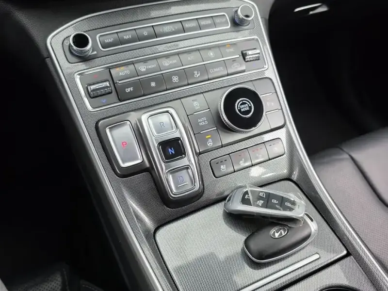 2021 Hyundai Santa Fe с пробегом 116 841 км