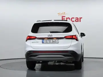 2021 Hyundai Santa Fe с пробегом 64 214 км