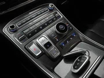2021 Hyundai Santa Fe с пробегом 64 214 км