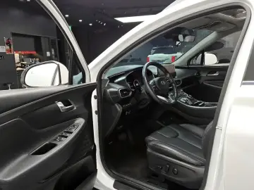 2021 Hyundai Santa Fe с пробегом 64 214 км