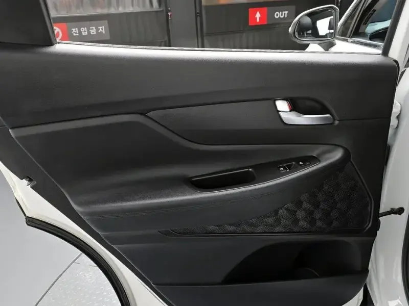 2021 Hyundai Santa Fe с пробегом 64 214 км