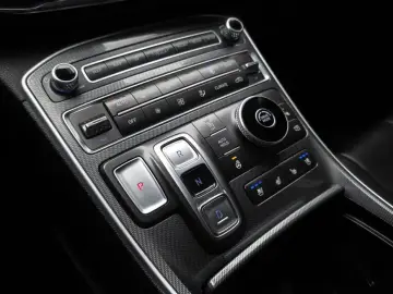 2021 Hyundai Santa Fe с пробегом 35 688 км