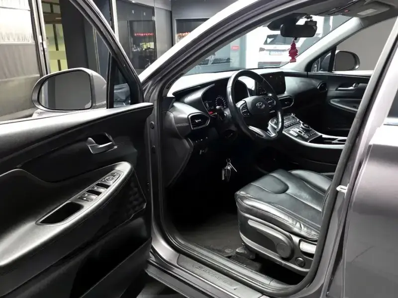 2021 Hyundai Santa Fe с пробегом 35 688 км