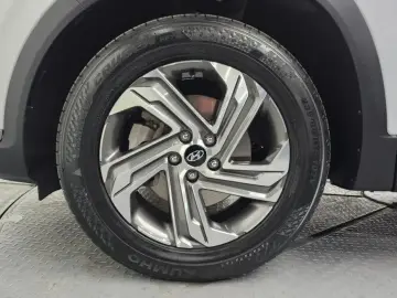 2020 Hyundai Santa Fe с пробегом 127 492 км
