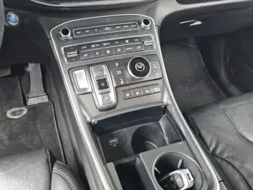 2020 Hyundai Santa Fe с пробегом 127 492 км