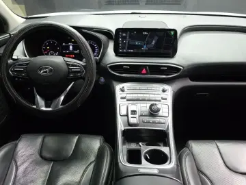 2020 Hyundai Santa Fe с пробегом 166 291 км