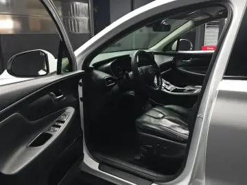 2020 Hyundai Santa Fe с пробегом 166 291 км