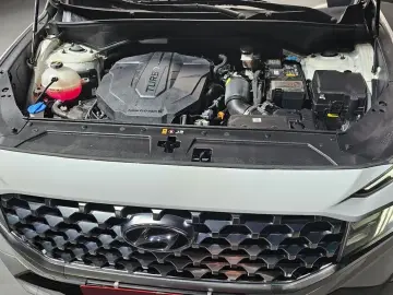 2021 Hyundai Santa Fe с пробегом 83 301 км