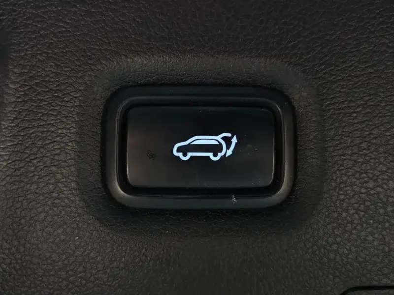 2021 Hyundai Santa Fe с пробегом 83 301 км