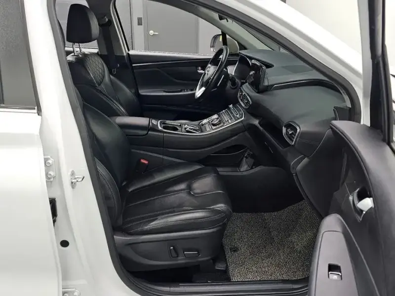 2021 Hyundai Santa Fe с пробегом 76 290 км