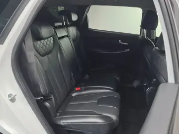 2022 Hyundai Santa Fe с пробегом 34 739 км
