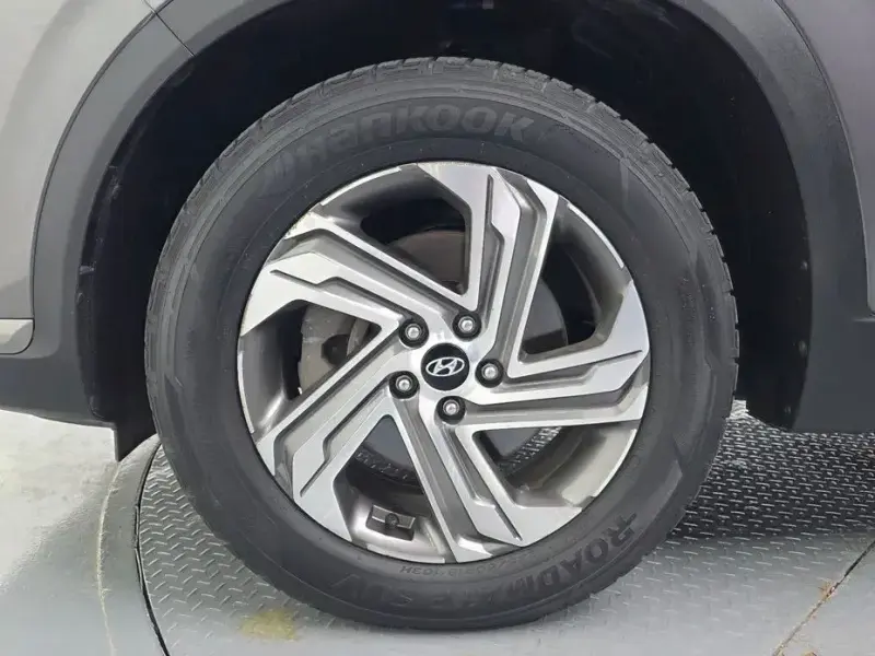 2021 Hyundai Santa Fe с пробегом 130 450 км
