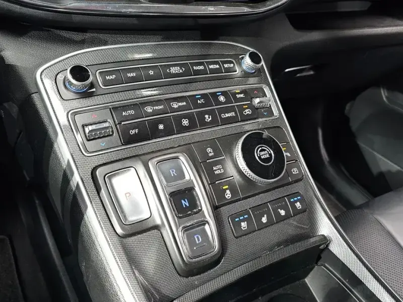 2022 Hyundai Santa Fe с пробегом 93 850 км