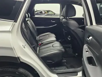 2022 Hyundai Santa Fe с пробегом 93 850 км