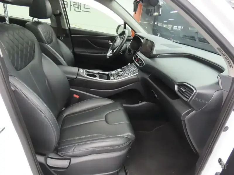 2021 Hyundai Santa Fe с пробегом 60 664 км