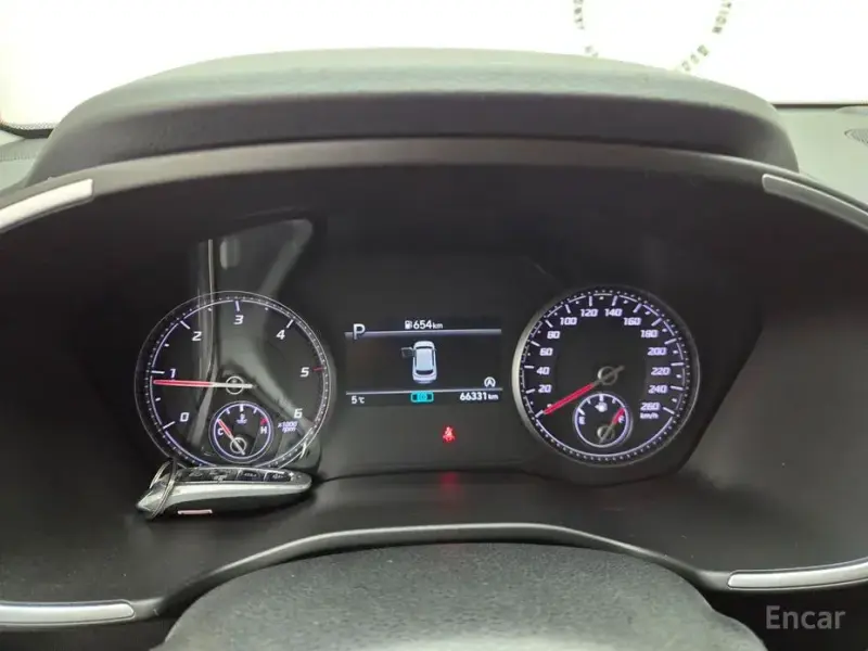 2020 Hyundai Santa Fe с пробегом 66 331 км