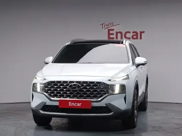 2023 Hyundai Santa Fe с пробегом 27 519 км
