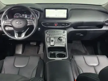 2023 Hyundai Santa Fe с пробегом 27 519 км