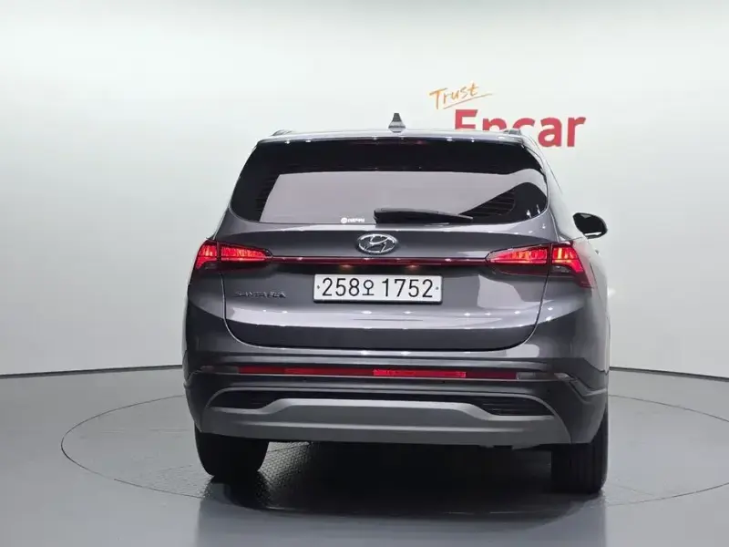 2021 Hyundai Santa Fe с пробегом 107 525 км