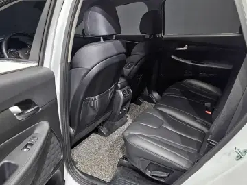 2022 Hyundai Santa Fe с пробегом 45 349 км